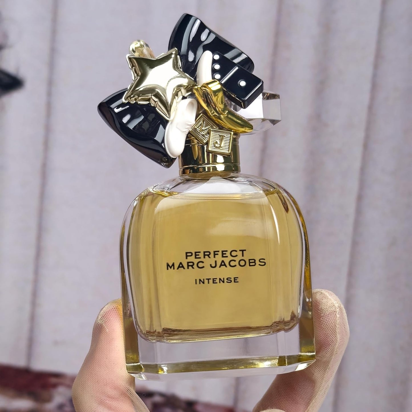 Marc Jacobs Perfect Intense Eau De Parfum Spray for Women